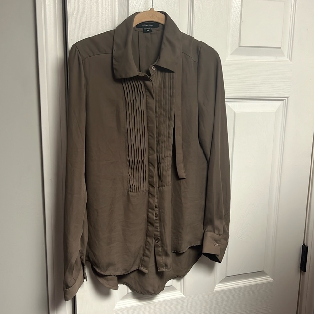 Brown shirt Medium